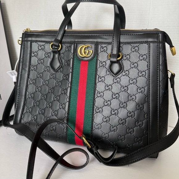 Gucci Black Embossed Shoulder Bag with Red and Green Accent - Picture 14 of 17